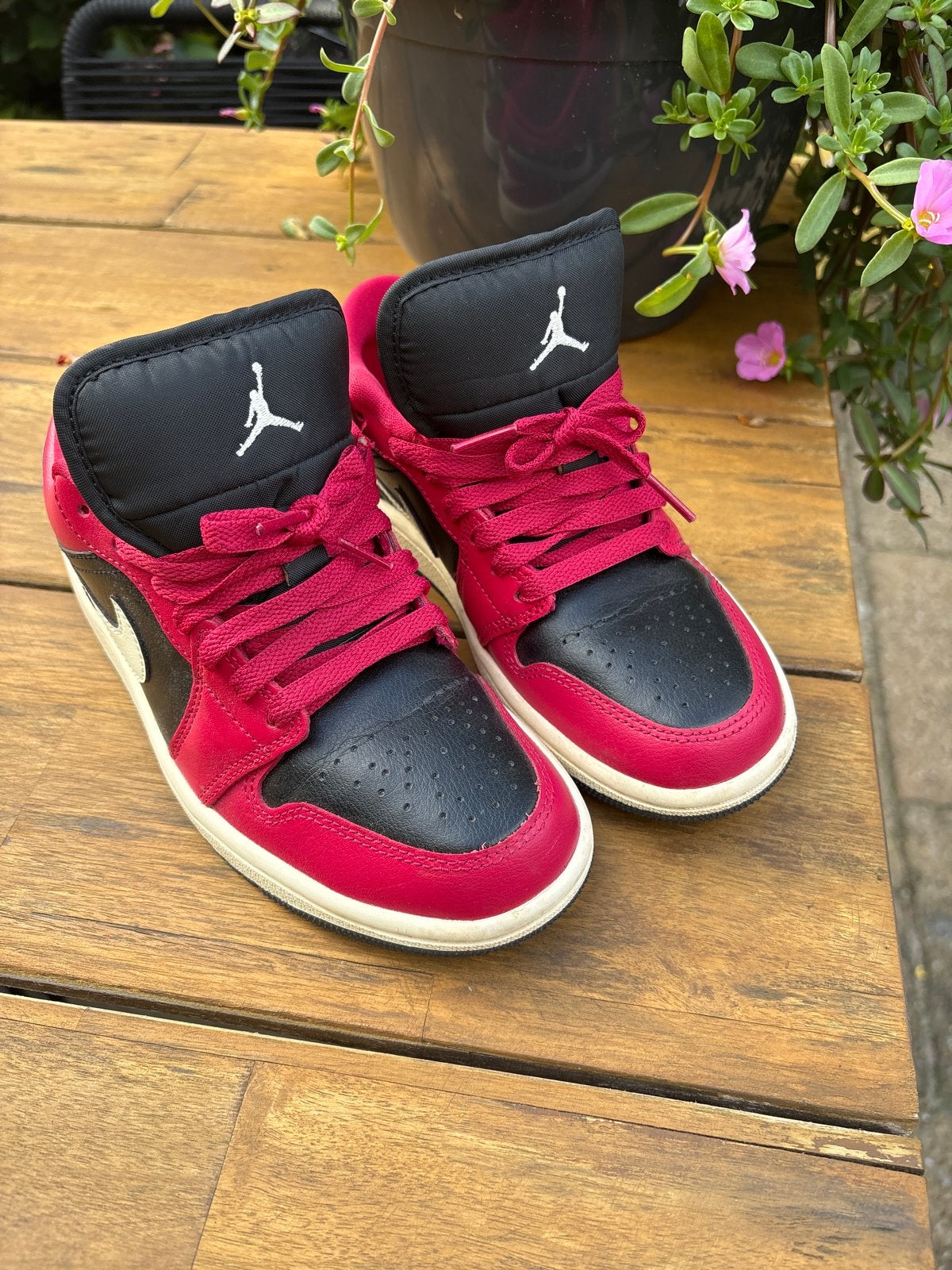 Jordan schoenen nieuw- Maat 35,5, Ophalen of Verzenden, Nieuw, Jongen of Meisje, Sportschoenen
