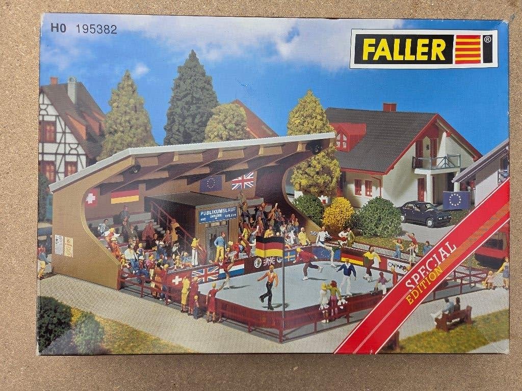 Faller HO 195382 Kunstijsbaan - Special Edition - ZELDZAAM, Hobby en Vrije tijd, Modelbouw | Overige, Verzenden, Zo goed als nieuw