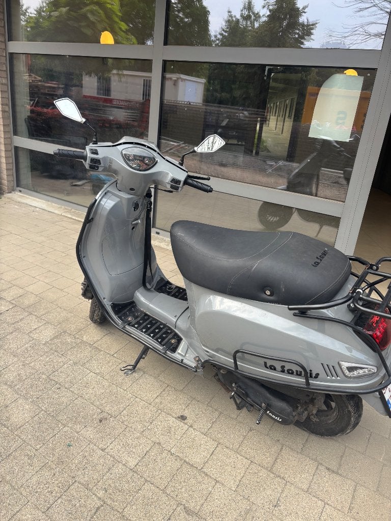La souris sourini rs, Fietsen en Brommers, Scooters | Overige merken, Ophalen, Gebruikt, 50 cc, Maximaal 25 km/u