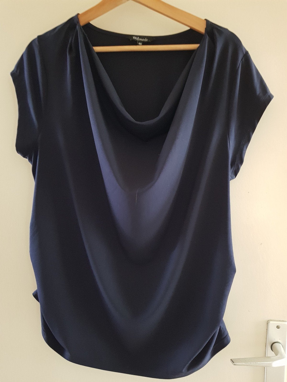 Donkerblauw dames truitje/bloes, Blauw, Maat 42/44 (L), Ophalen of Verzenden, Zo goed als nieuw