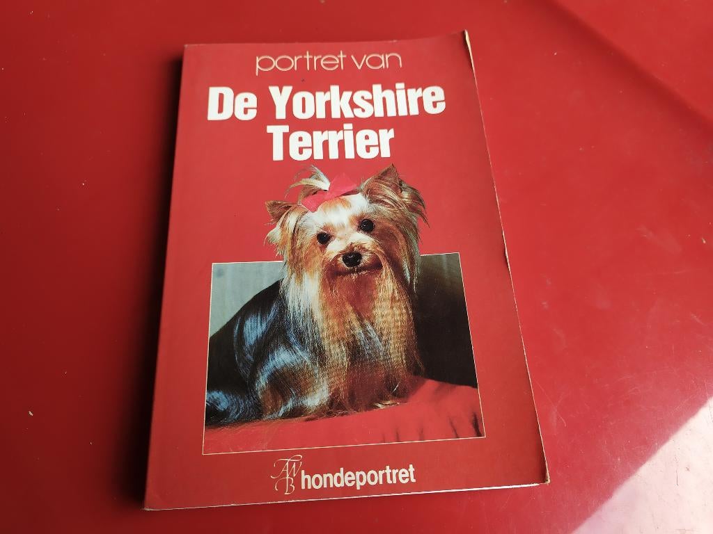 Portret van de Yorkshire Terrier, Ophalen of Verzenden, Gelezen, Honden