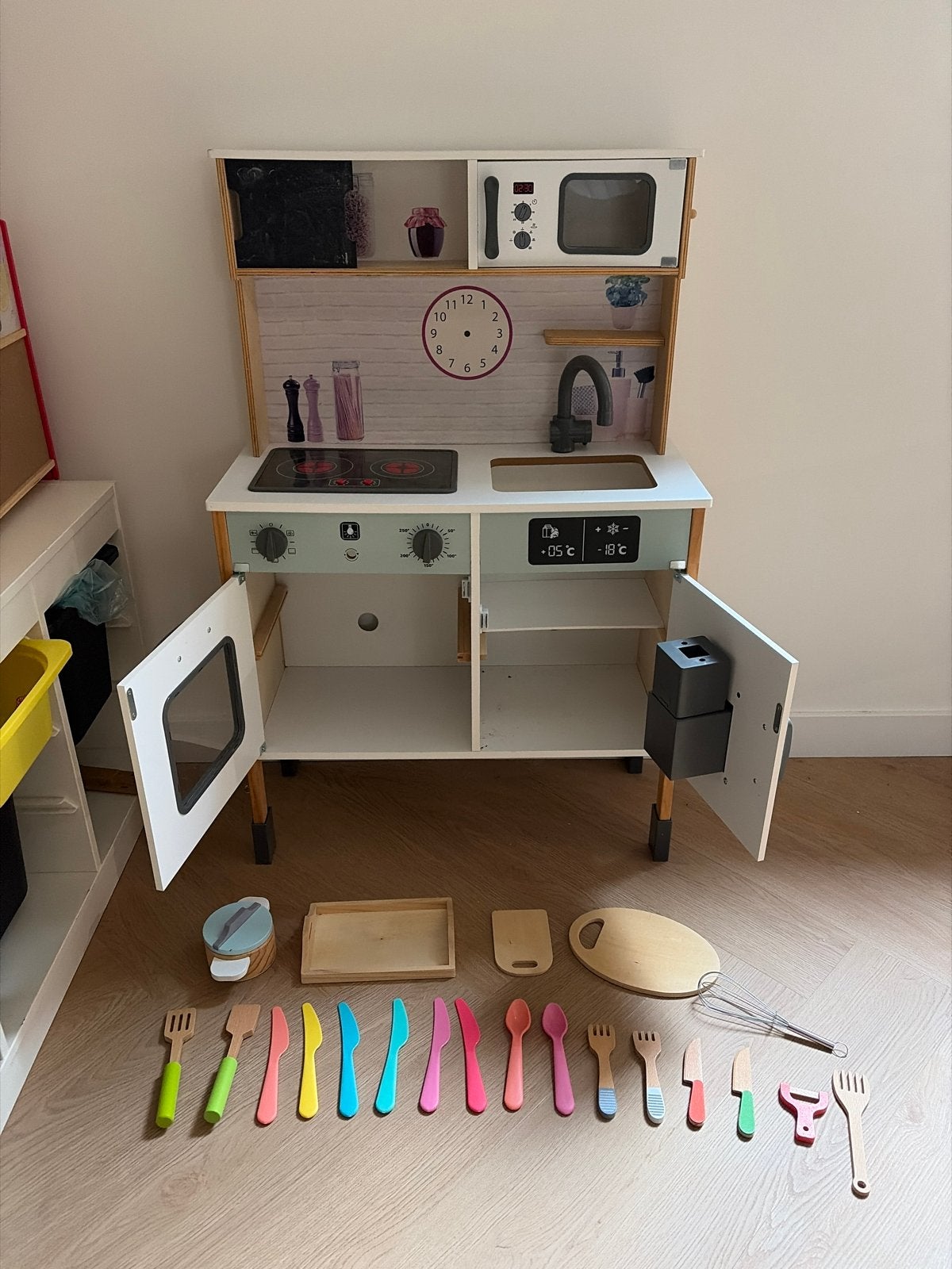 Houten speelkeuken met accessoires (mist wasbak), Ophalen, Gebruikt, Ontdekken