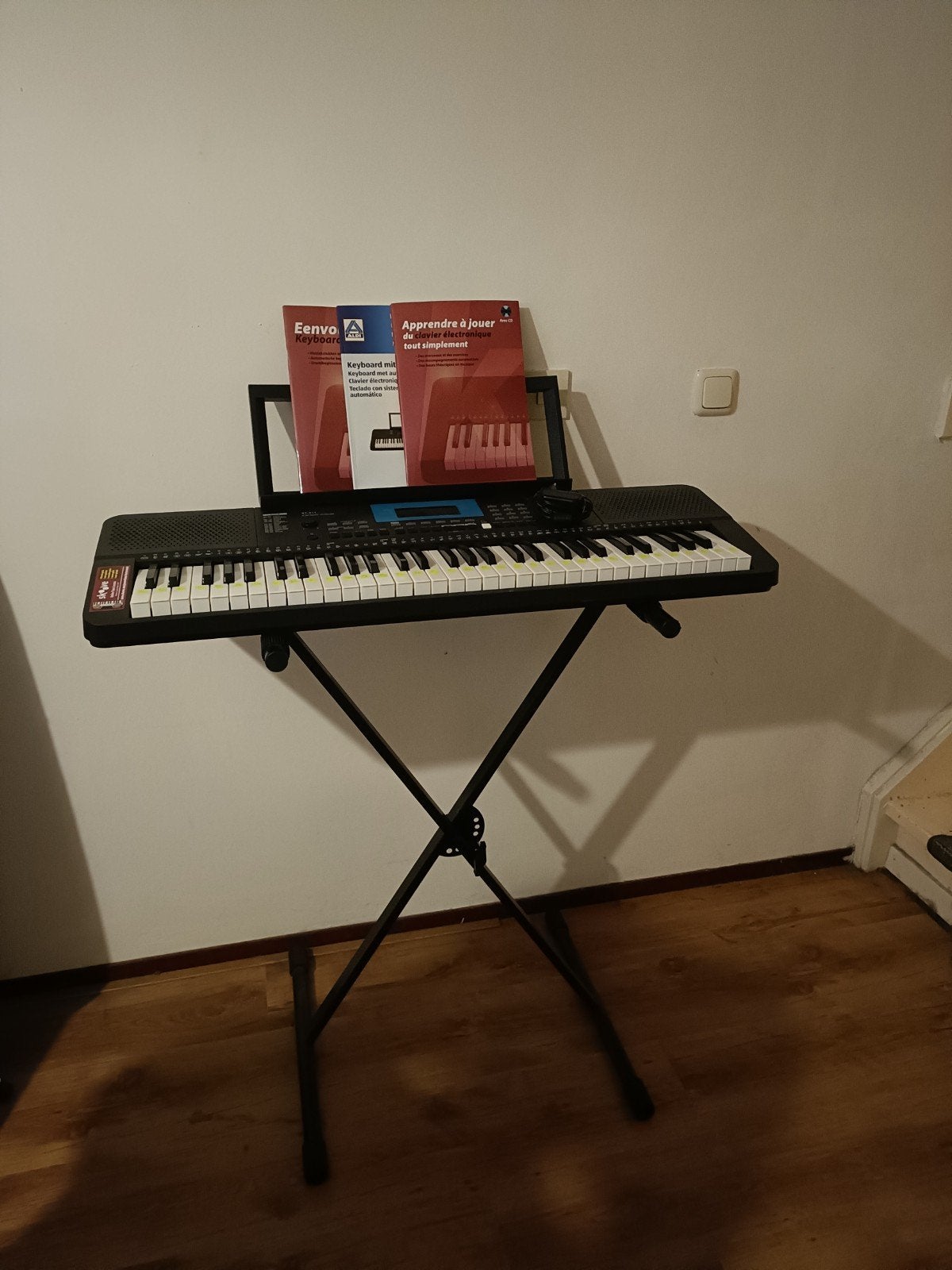 Keyboard met standaard en lesboeken - Ideaal voor beginners, Met standaard, Ophalen, Overige merken, 61 toetsen