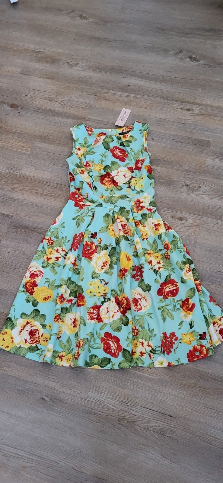 nieuwe jurk Topvintage, Ophalen of Verzenden, Nieuw, Maat 38/40 (M), Onder de knie