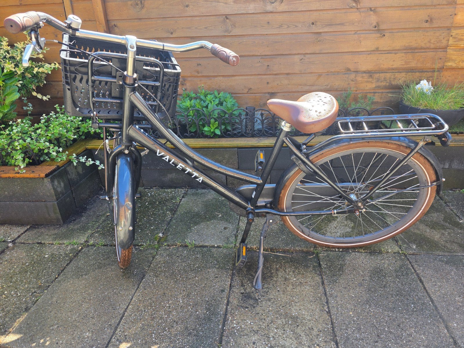 24 inch Valetta meidenfiets met mand, Velgrem, Versnellingen, Ophalen, Overige merken