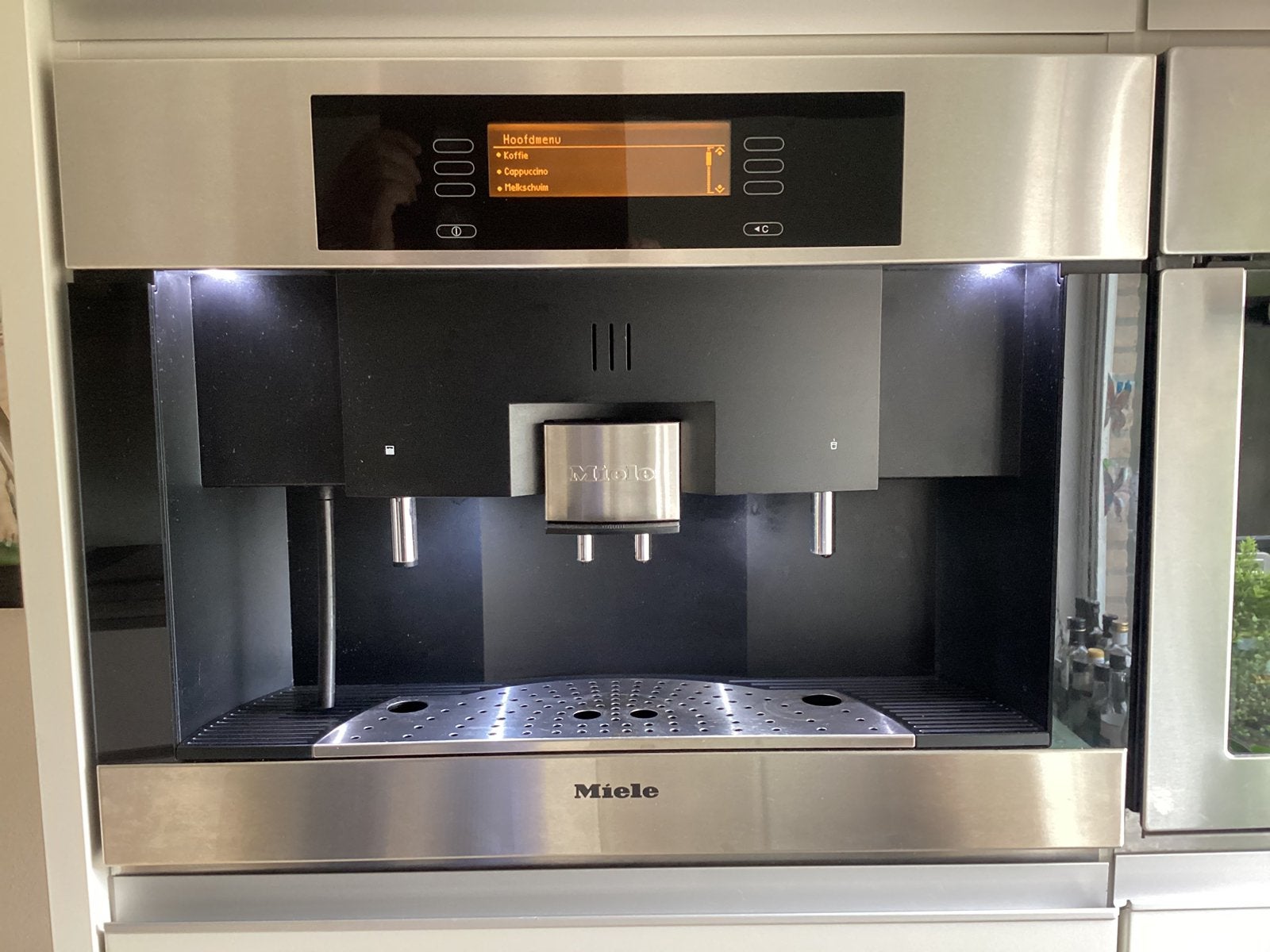 Koffiemachine Miele cva 4080, Ophalen, Zo goed als nieuw, Koffiemachine