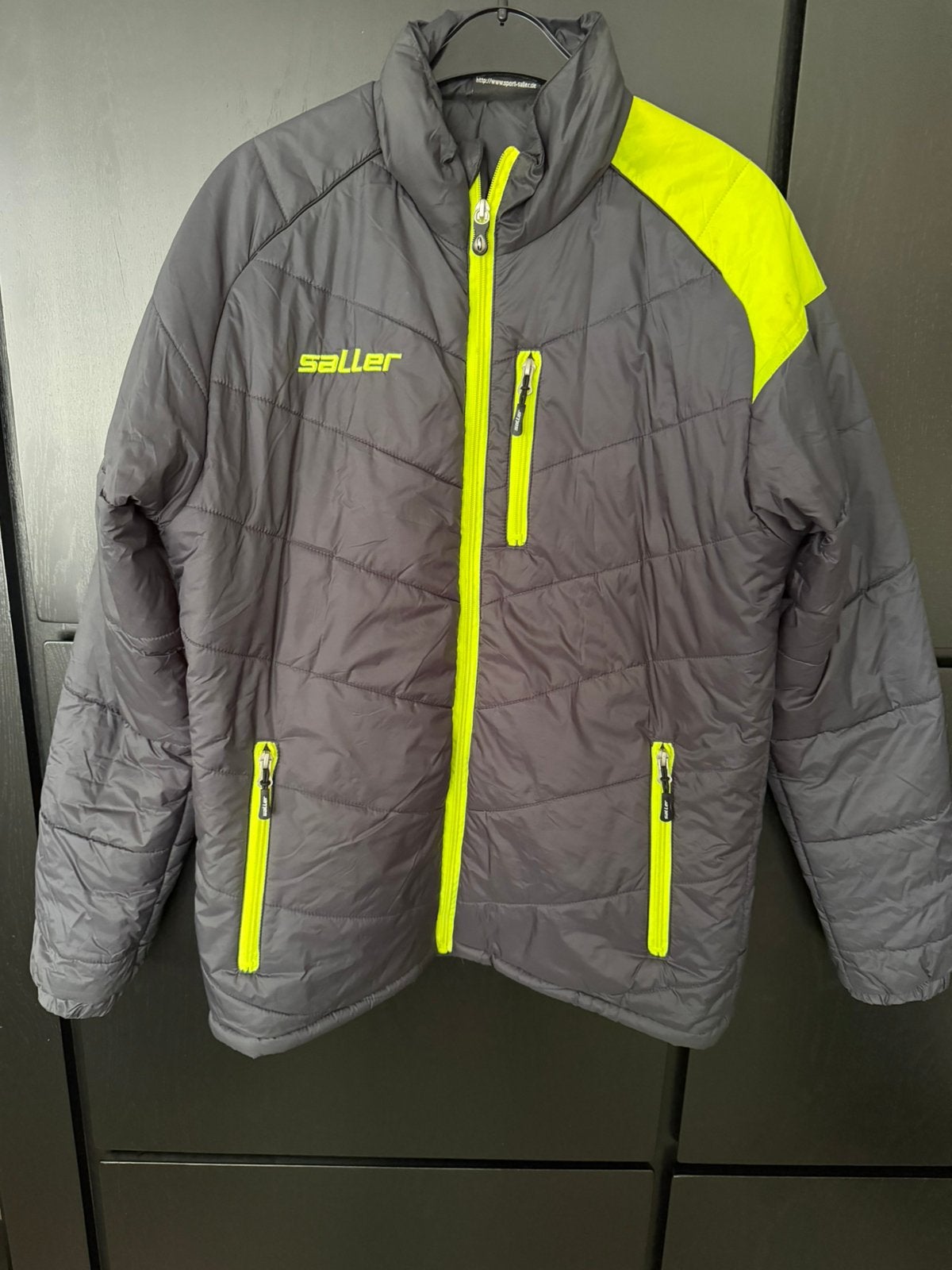 Saller sport jas, Ophalen of Verzenden, Zo goed als nieuw, Maat 48/50 (M), Zwart