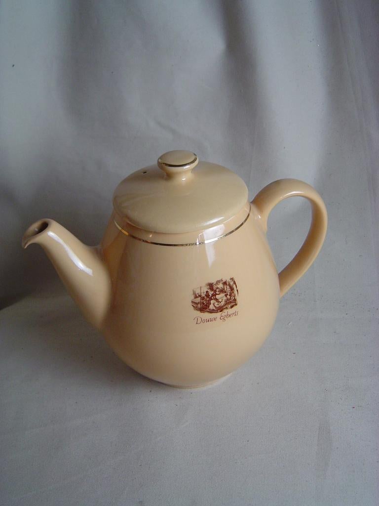 Vintage beige Douwe Egberts theepot jaren 60, Gebruikt, Overige typen, Ophalen of Verzenden, Overige stijlen
