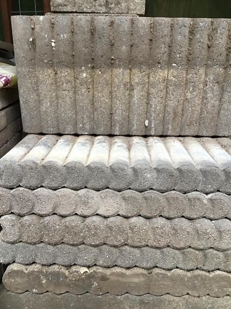 Betonnen palisades, Ophalen, Gebruikt, Overige typen, Minder dan 5 m²