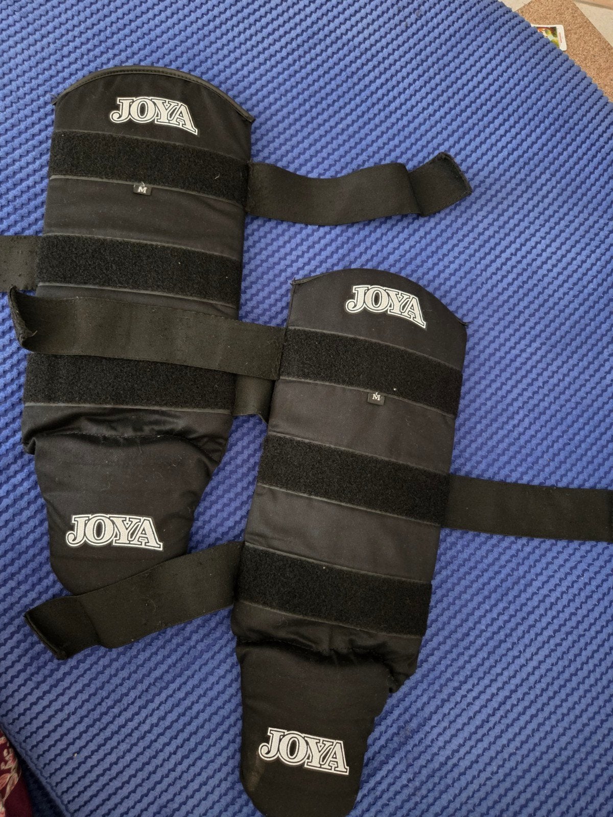 Joya scheenbeschermers en bokshandschoenen (6 oz), Ophalen