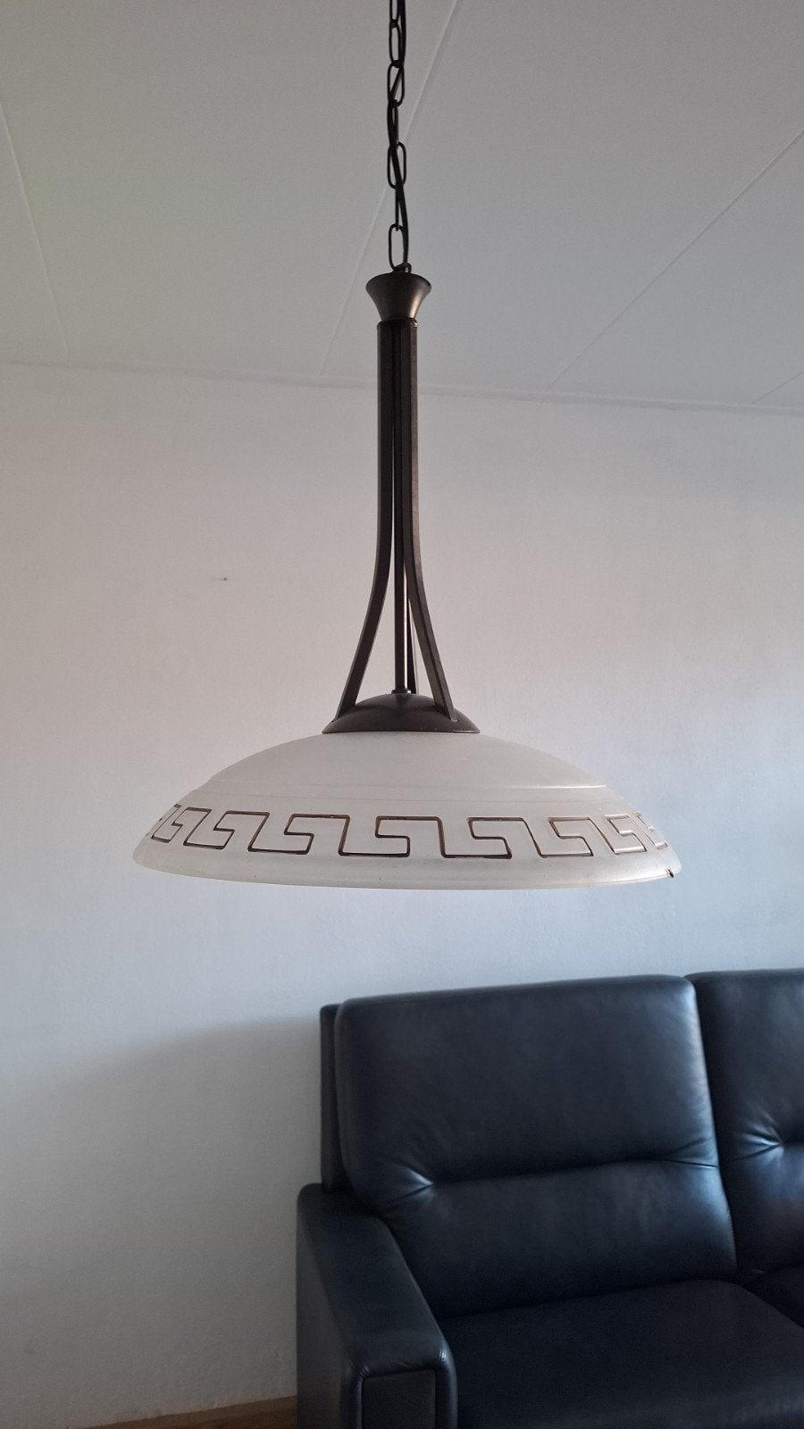 2 mooie hanglampen - 1 koop, Huis en Inrichting, Lampen | Hanglampen, Ophalen, Gebruikt, Klassiek, E27 (groot)