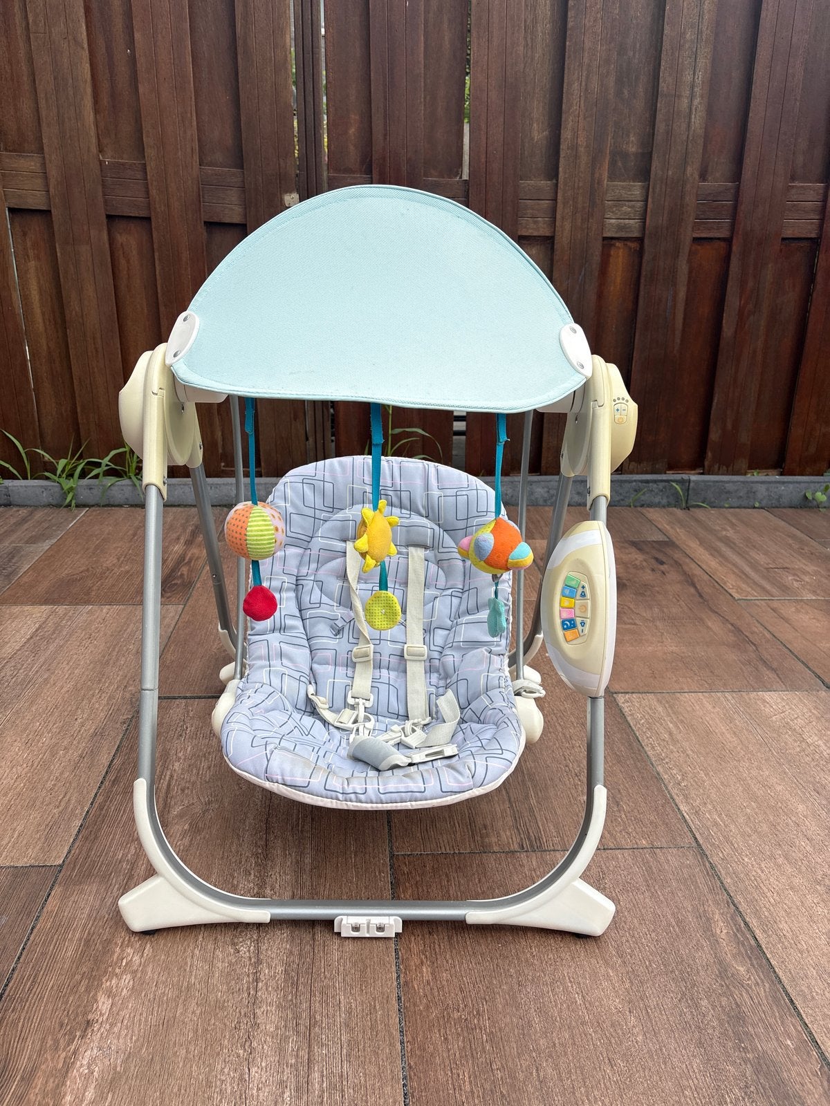 Chicco Baby Swing - Comfortabele en veilige schommelstoel, Ophalen, Gebruikt