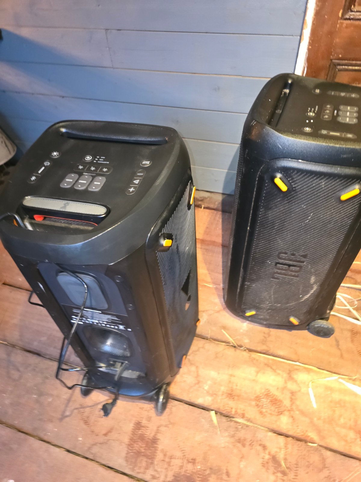 JBL PartyBox 310 - Krachtige Party Speaker met Lichteffecten