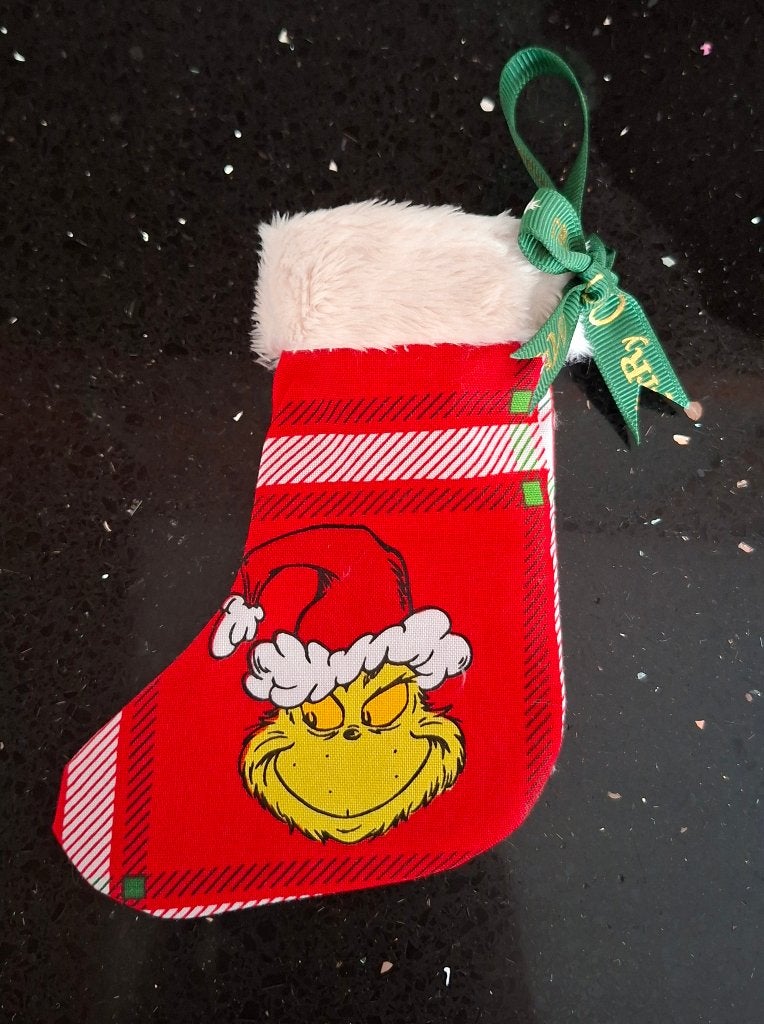 nieuw-The Grinch gevoerd kerstsokje (rood), Verzamelen, Ophalen of Verzenden, Nieuw