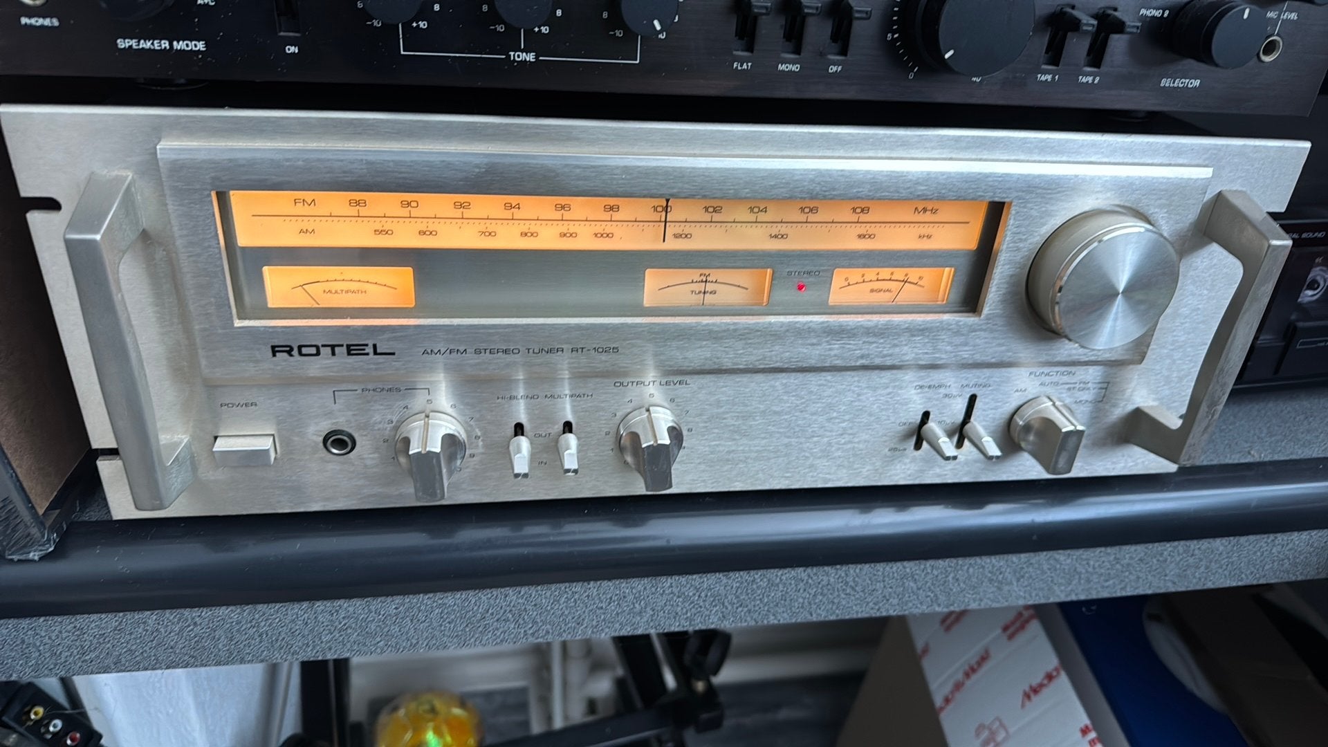 Rotel RT 1025, Ophalen of Verzenden, Zo goed als nieuw