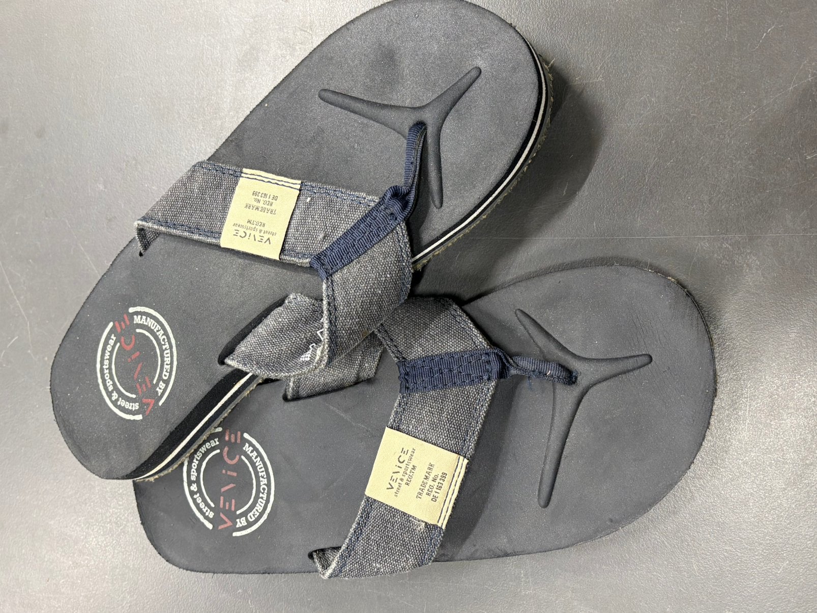 Nieuwe venice slippers mt. 43, Slippers, Blauw, Nieuw, Ophalen of Verzenden