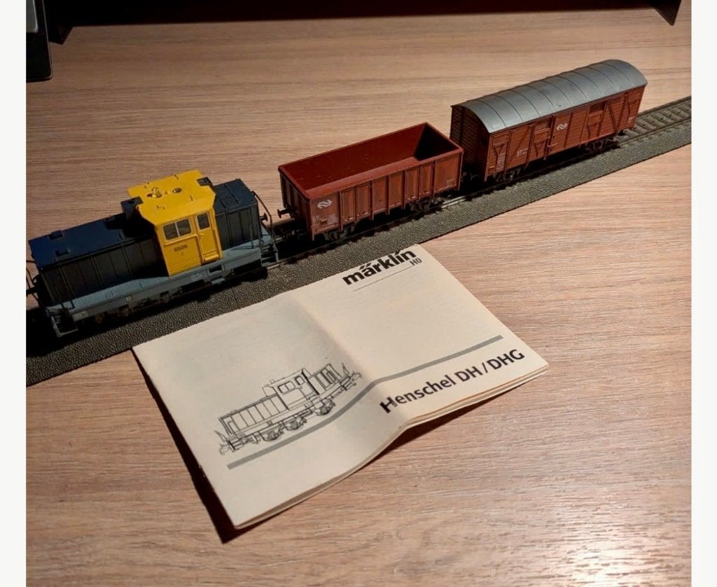 Marklin NS 6505 loc 2 wagonnen digitaal analoog knipperlicht, Ophalen, Wisselstroom, Gebruikt, Locomotief