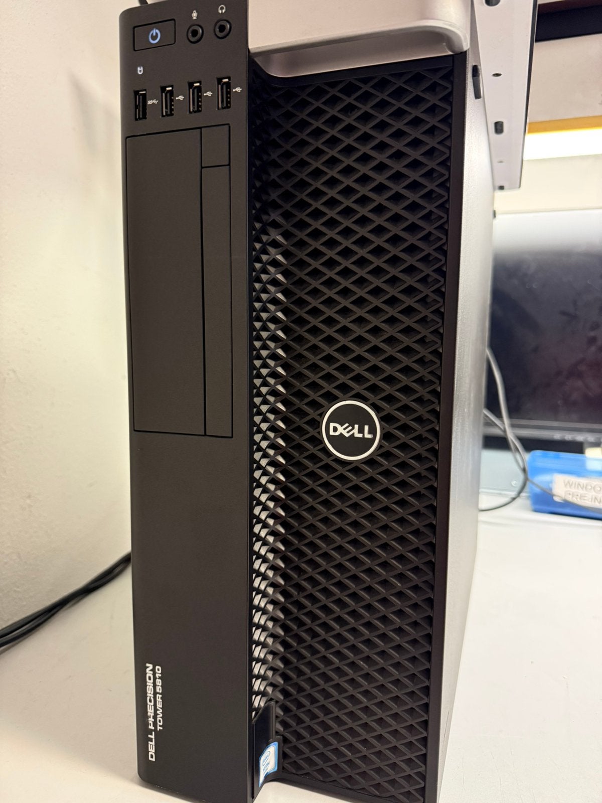 Dell Precision 5810 Xeon E2640v4 32GB 256GB + 1TB HDD 10CORE, Computers en Software, Gebruikt, 32 GB, Intel Xeon, Ophalen of Verzenden