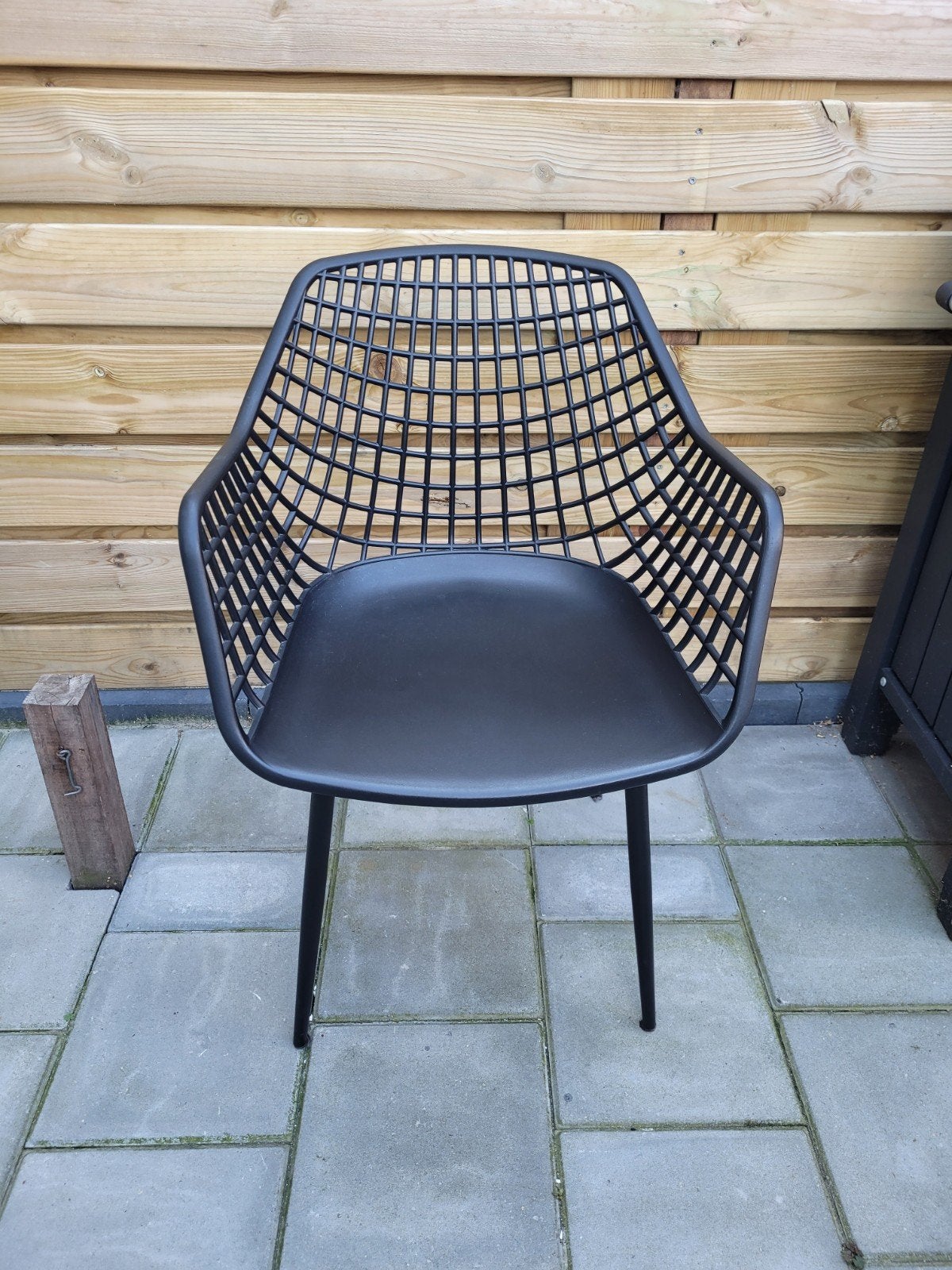 4 zwarte 'Webbing' stoelen van Kwantum, Tuin en Terras, Tuinstoelen, Ophalen, Gebruikt, Kunststof