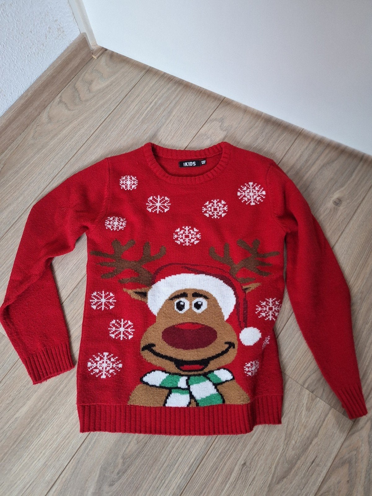 Leuke rode kersttrui met rendier en sneeuwvlokken, Ophalen of Verzenden, Gebruikt, IKids, Jongen of Meisje