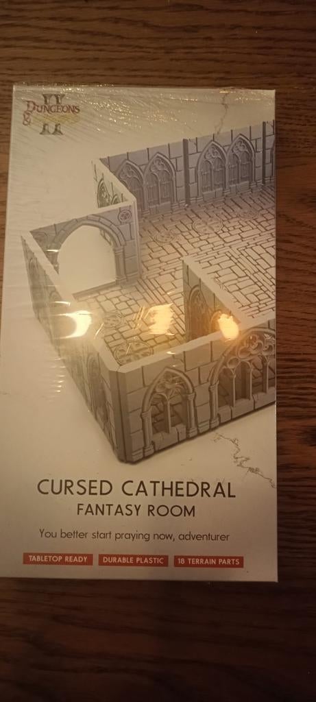 Dungeons & Lasers Cursed Cathedral Fantasy Room Nieuw, Ophalen of Verzenden, Nieuw, Overige soorten, Toebehoren