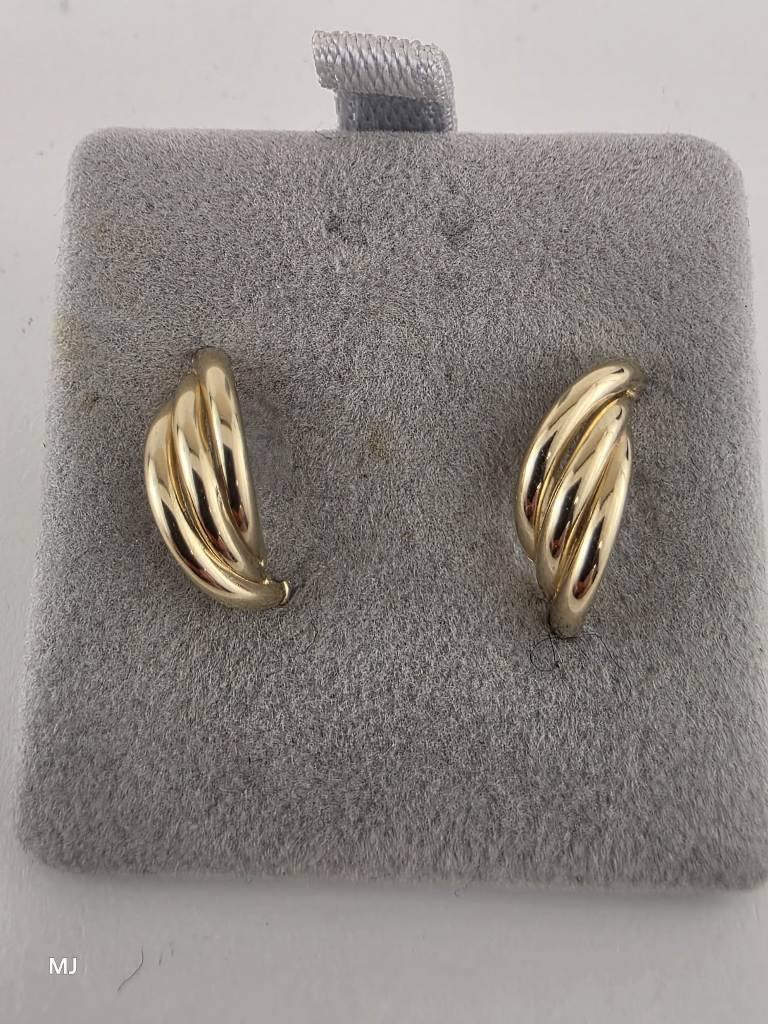 Gouden oorknopjes                                        G95, Sieraden, Tassen en Uiterlijk, Oorbellen, Gebruikt, ., Ophalen of Verzenden