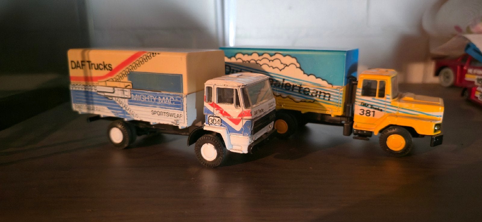 Daf dakar 1981 en 1982 lion toys, Ophalen of Verzenden, Zo goed als nieuw, Bus of Vrachtwagen, Lion Toys