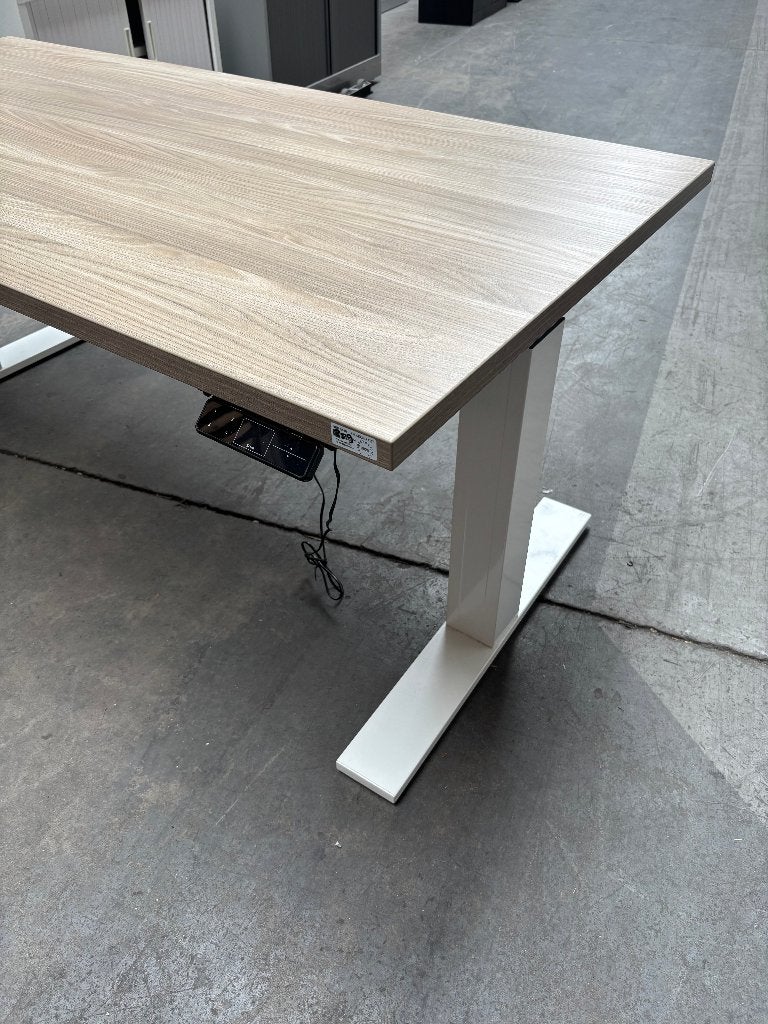 6 x Elektrisch zit sta bureau 160 x 80cm wit/eiken, Huis en Inrichting, Bureaus, Zit-sta bureau, 160 cm, Gebruikt, -