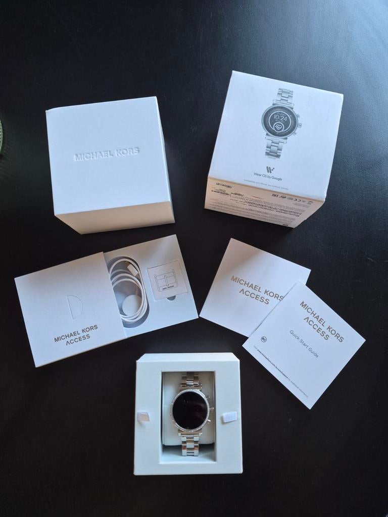 Michael Kors Access Smartwatch - Zilverkleurig, Michael Kors, Stappen, Ophalen of Verzenden, Zo goed als nieuw