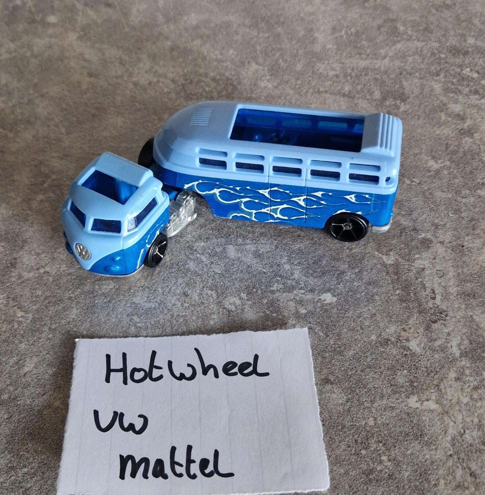 Hot Wheels VW bus en diverse auto's, Ophalen of Verzenden, Zo goed als nieuw