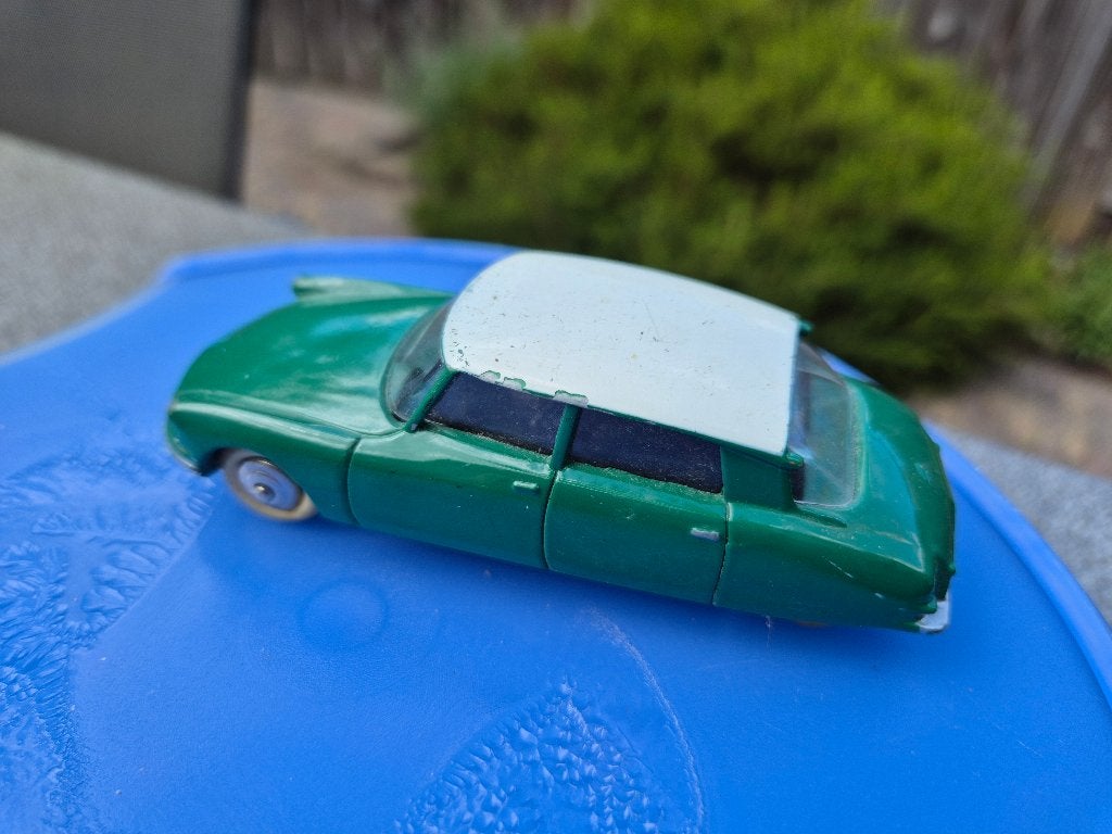 Dinky Toys Citroen DS19, Verzamelen, Ophalen of Verzenden, Zo goed als nieuw, Auto's
