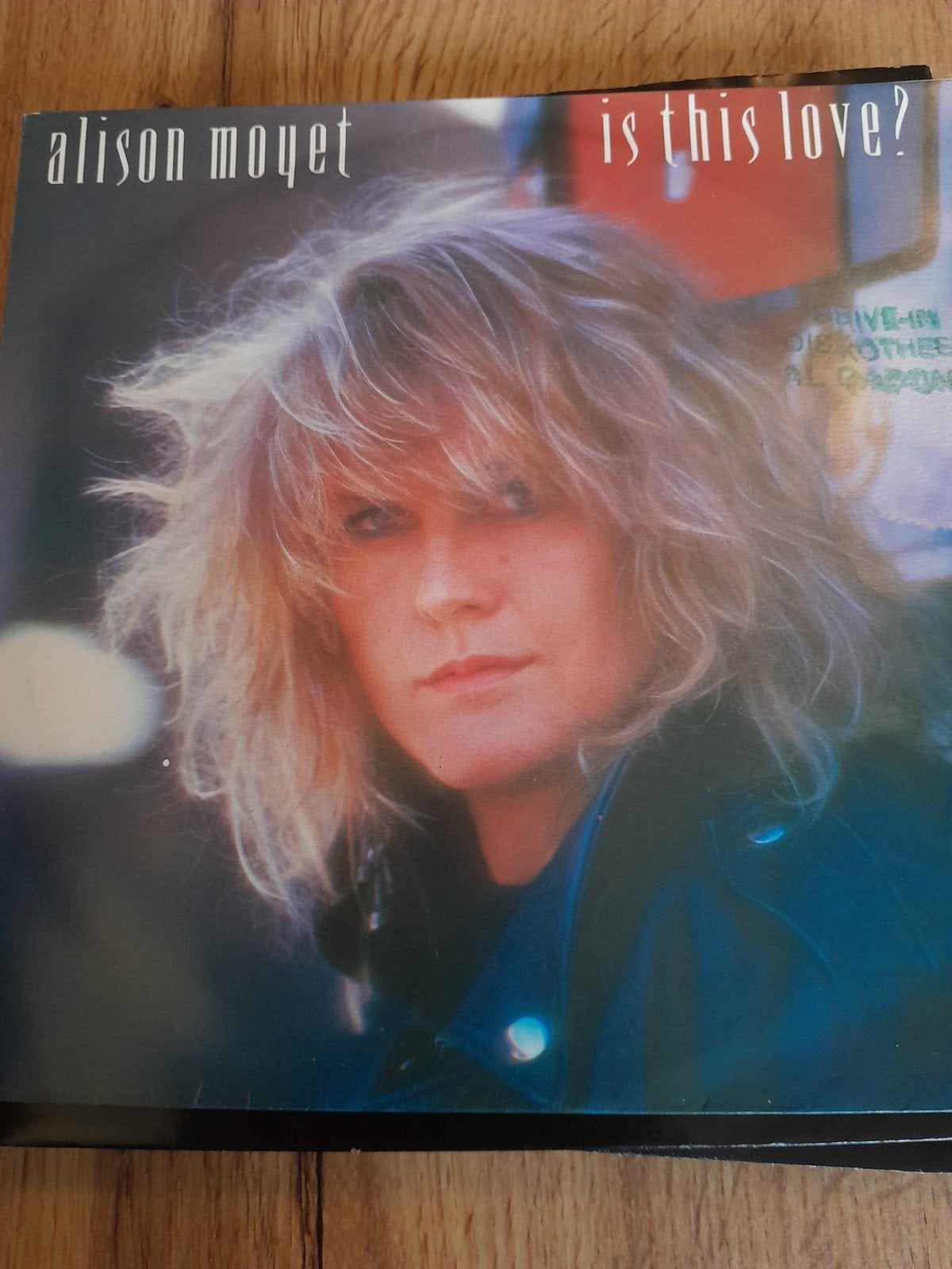 alison moyet 7 inch is this love, Ophalen of Verzenden, Zo goed als nieuw, Pop