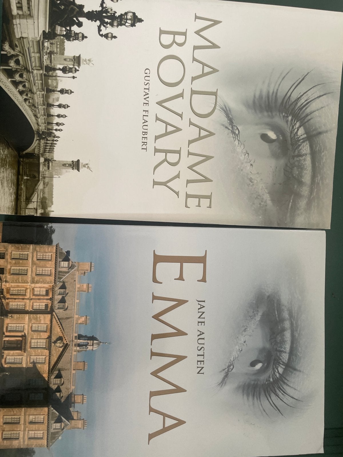 Madame Bovary & Emma - Klassieke Romans, Ophalen of Verzenden, Zo goed als nieuw, Europa overig