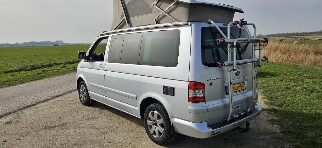 Volkswagen T5 California, Buscamper of Camperbus, Volkswagen, Geïsoleerd glas, Treinzit