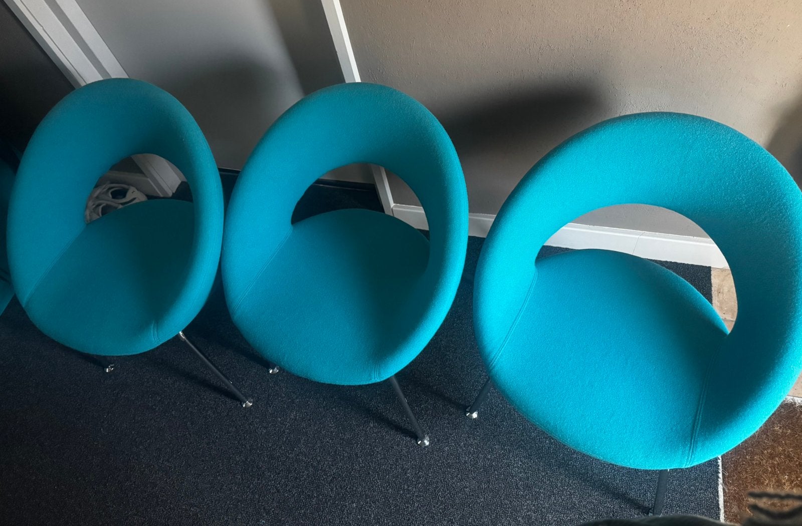 4 x Artifort Nina stoelen  , kleur blauw, Ophalen, Overige kleuren, Zo goed als nieuw, Vier
