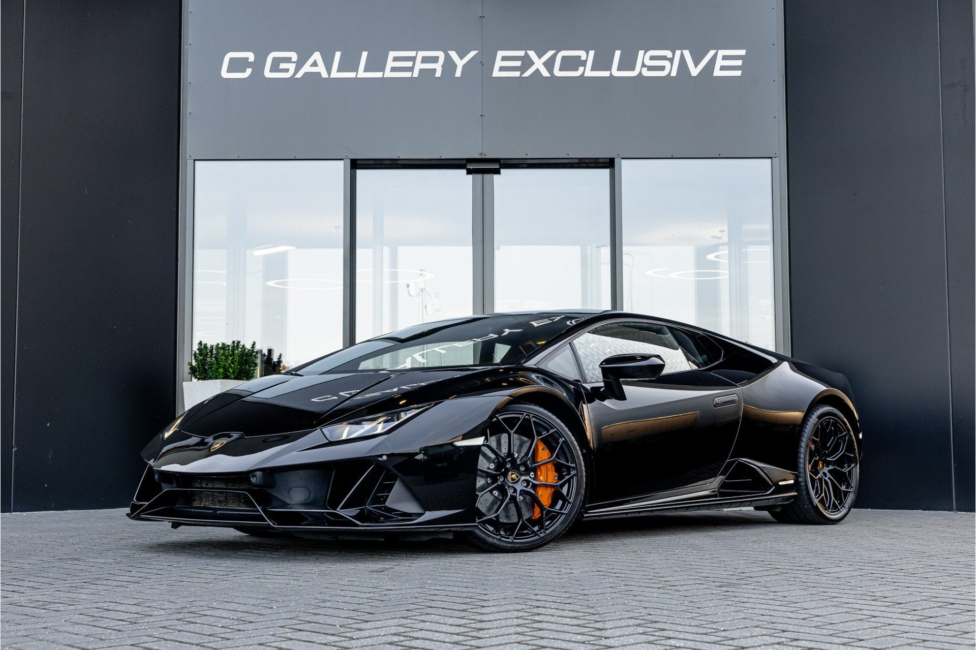 Lamborghini Huracan 5.2 V10 EVO - Sensonum | Lift | Cruise C, Auto's, Automaat, Dealer onderhouden, Gebruikt, Zwart