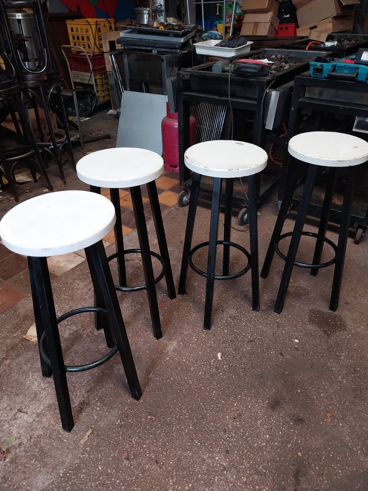 4 stevige barkrukken - Gebruikt, maar functioneel, Ophalen, Gebruikt, 60 tot 90 cm