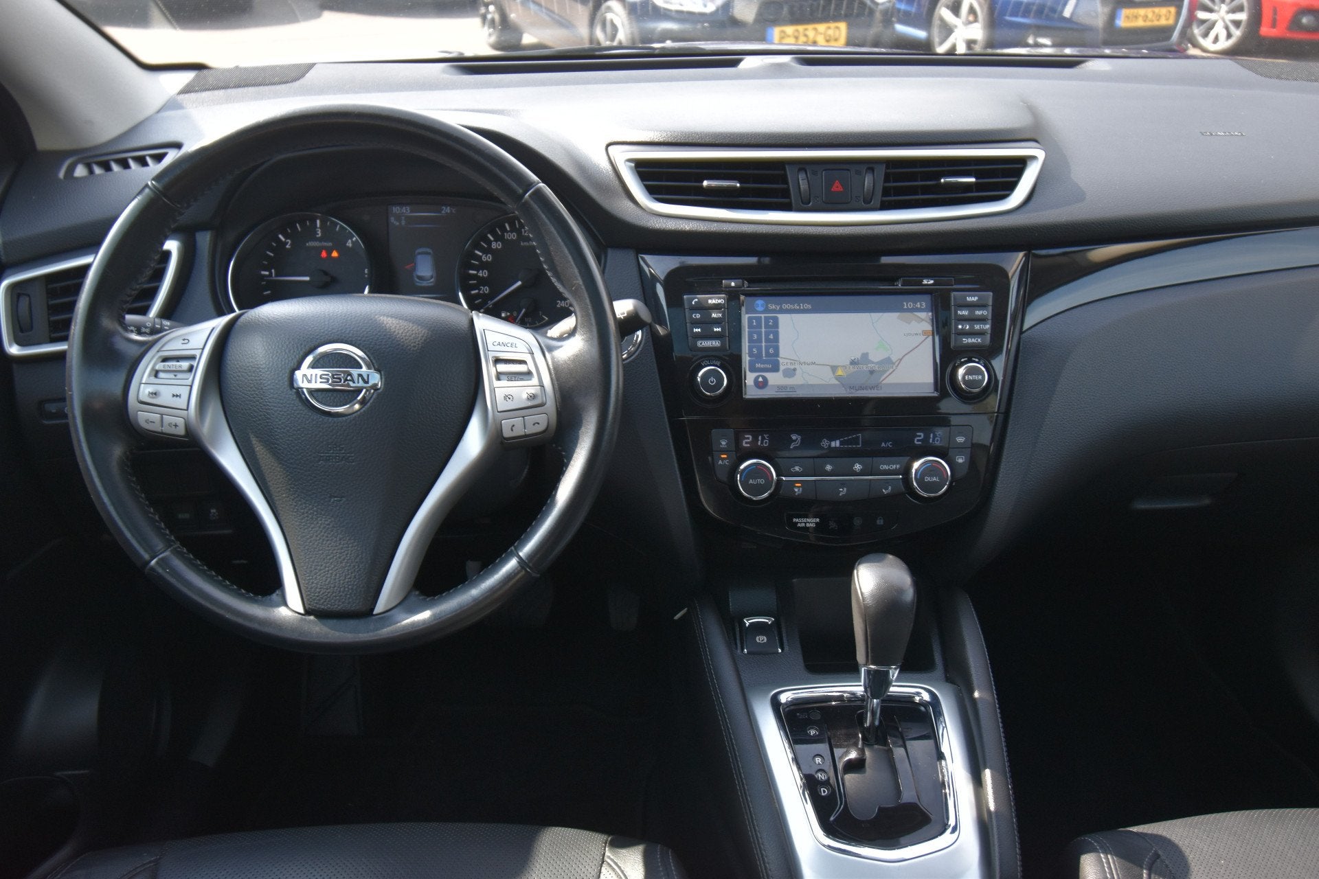 Nissan QASHQAI 1.6 dCi Tekna , L BEKL , V ST VERW , NAVI , P, Auto's, 1380 kg, 4 cilinders, Blauw, Bedrijf