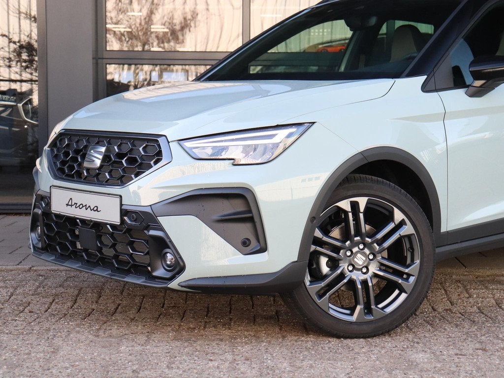 SEAT Arona FR Business 1.0 TSI 115PK DSG | Stoelverwarming |, Auto's, Seat, 1131 kg, Stof, Bedrijf, Nieuw