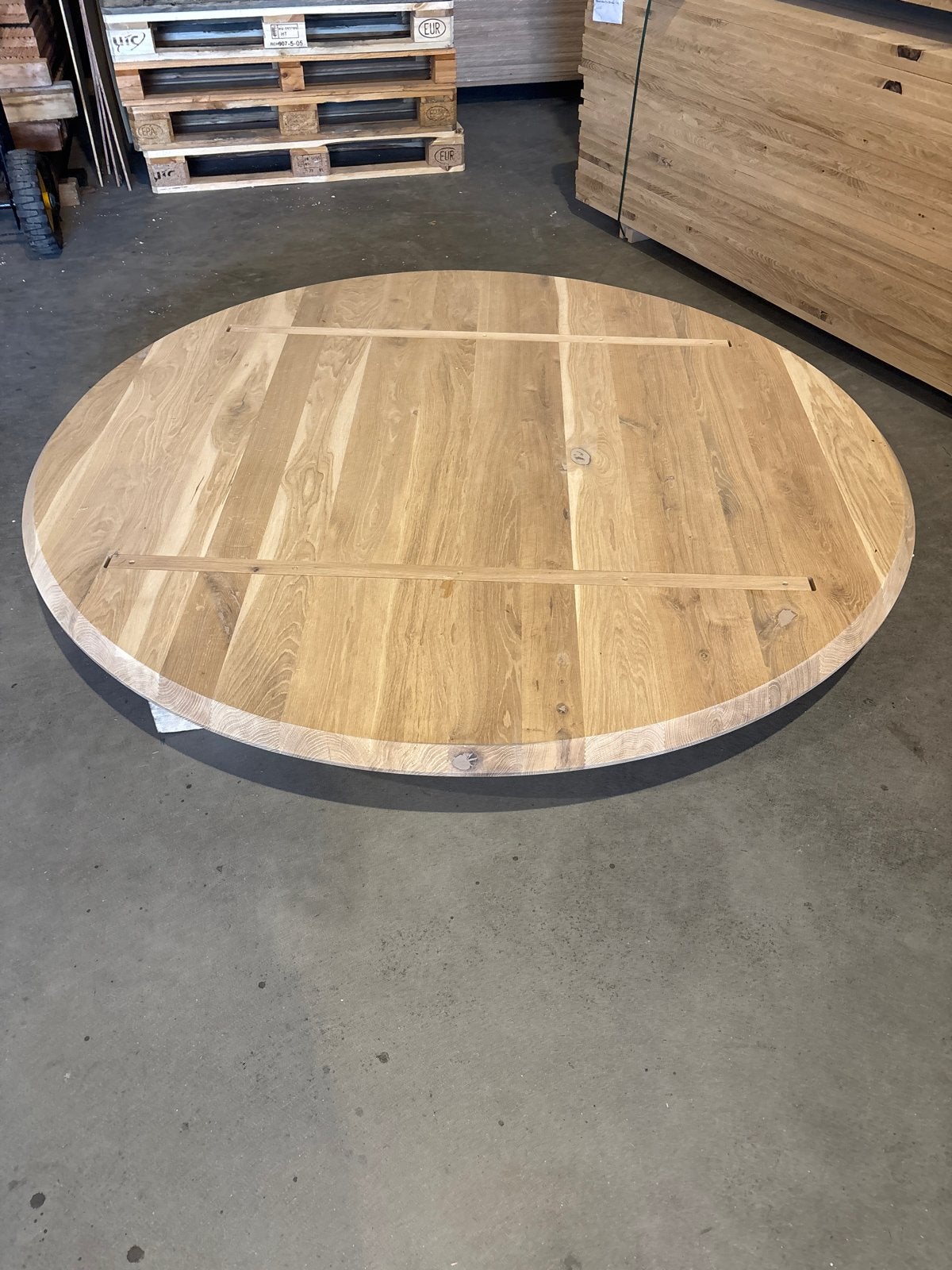 2 Ronde eikenhouten tafelblad 170 en 180 cm en onderstel, Huis en Inrichting, Tafels | Eettafels, Ophalen, 50 tot 100 cm, 100 tot 150 cm