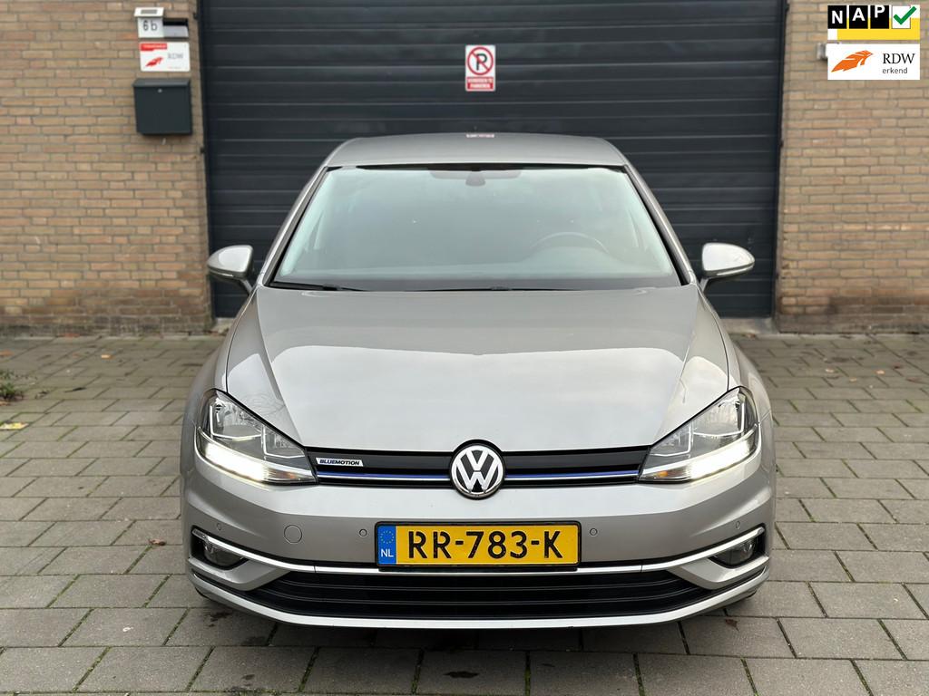 Volkswagen Golf 1.5 TSI Highline ACC Climate control Navigat, Voorwielaandrijving, Euro 6, 4 cilinders, Origineel Nederlands