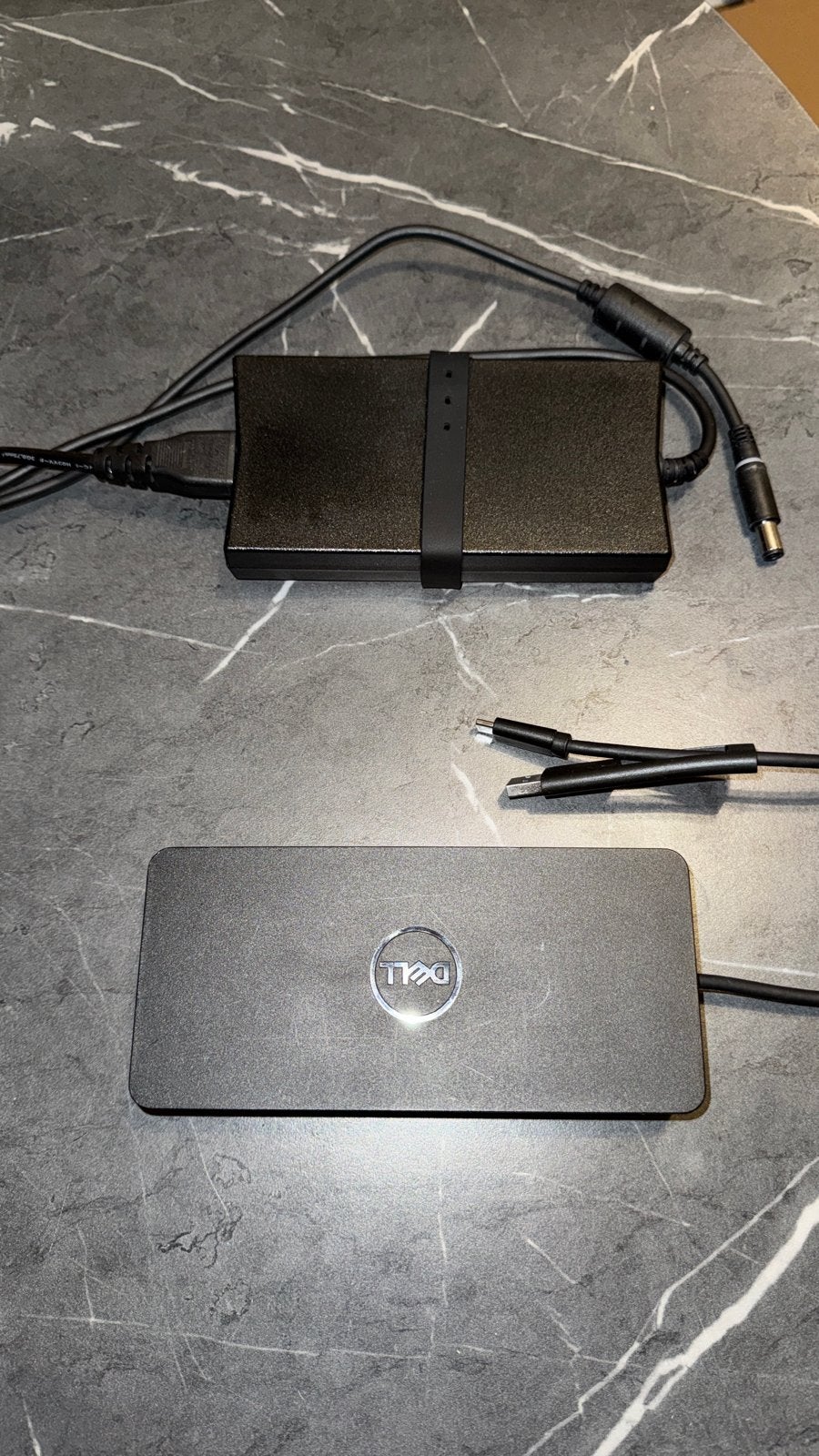 Dell D6000 Docking Station with original adapter, Zo goed als nieuw, PC, Overige typen, Overige merken