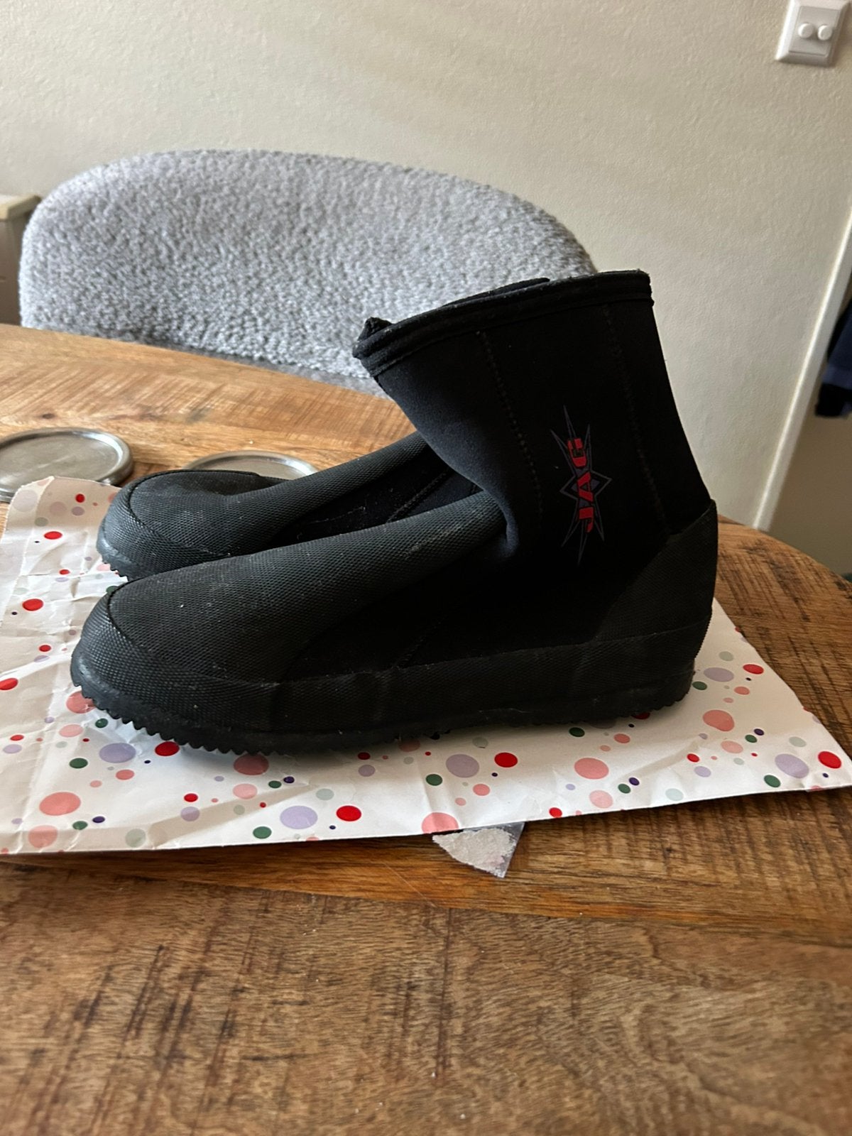 Gratis Zeilschoenen merk JAG maat 39, Watersport en Boten, Ophalen, Gebruikt, Dame of Heer, Zeil- of Surfschoenen