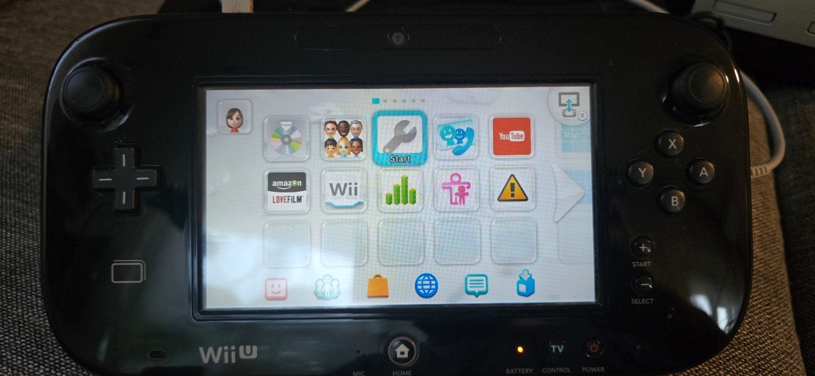 Wii U Zwart met GamePad - Goede Staat, Ophalen of Verzenden, Gebruikt, Met 1 controller