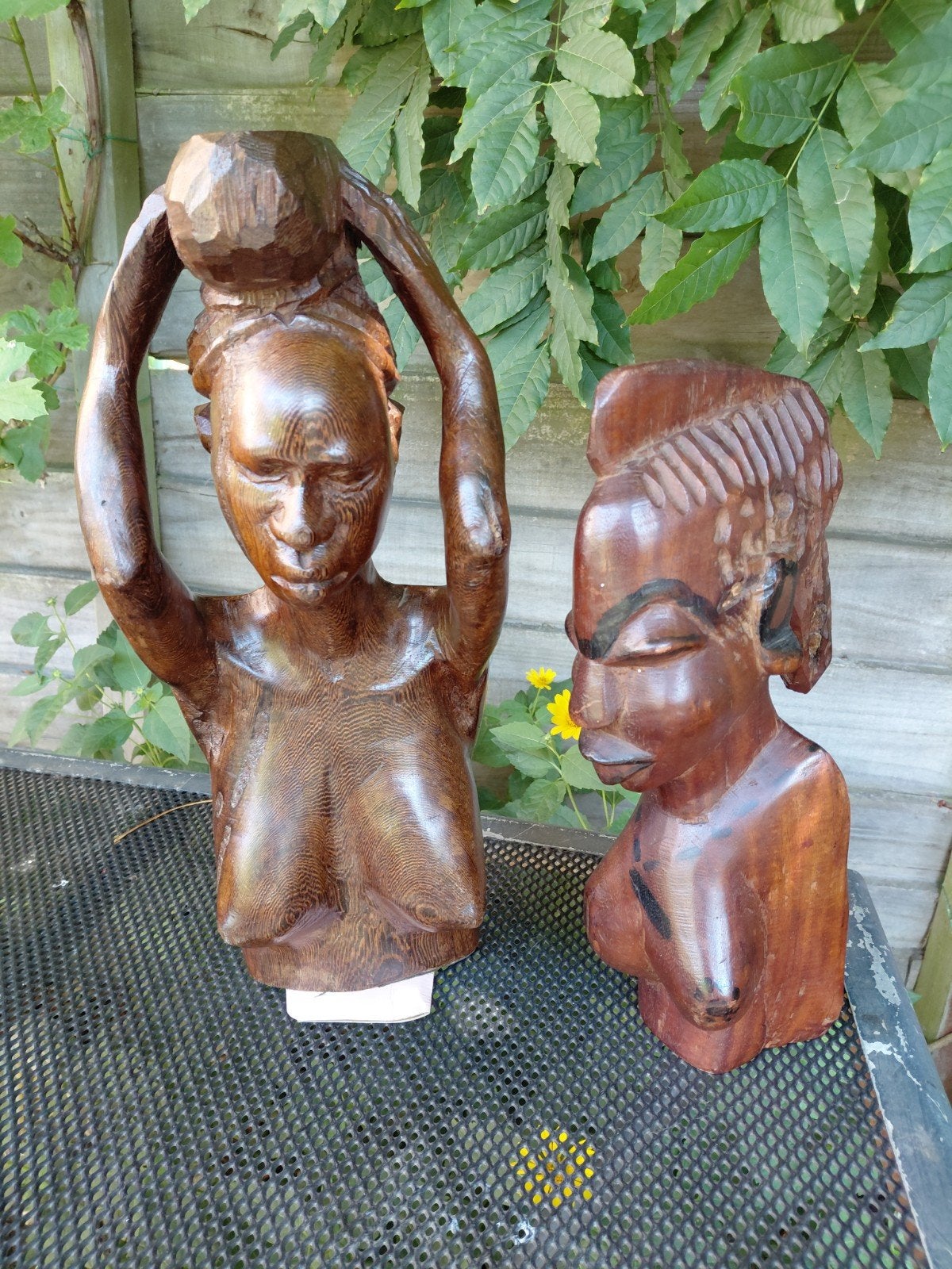 2 x borstbeeld van Afrikaanse vrouwen. Mooi Houtsnijwerk., Ophalen of Verzenden