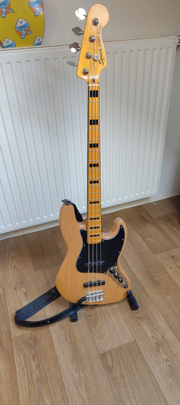 Squier CV 70s Jazz Bass MN NAT + accessoires (never used), Ophalen, Zo goed als nieuw, Elektrisch