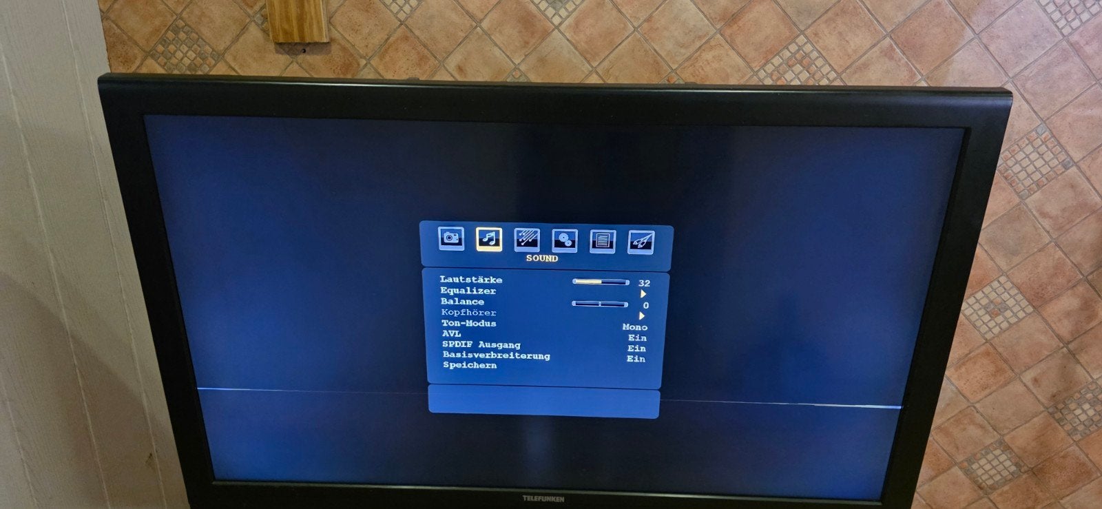 Gebruikte Telefunken TV met streep in beeld-voor hobbyisten, Audio, Tv en Foto, Televisies, Ophalen