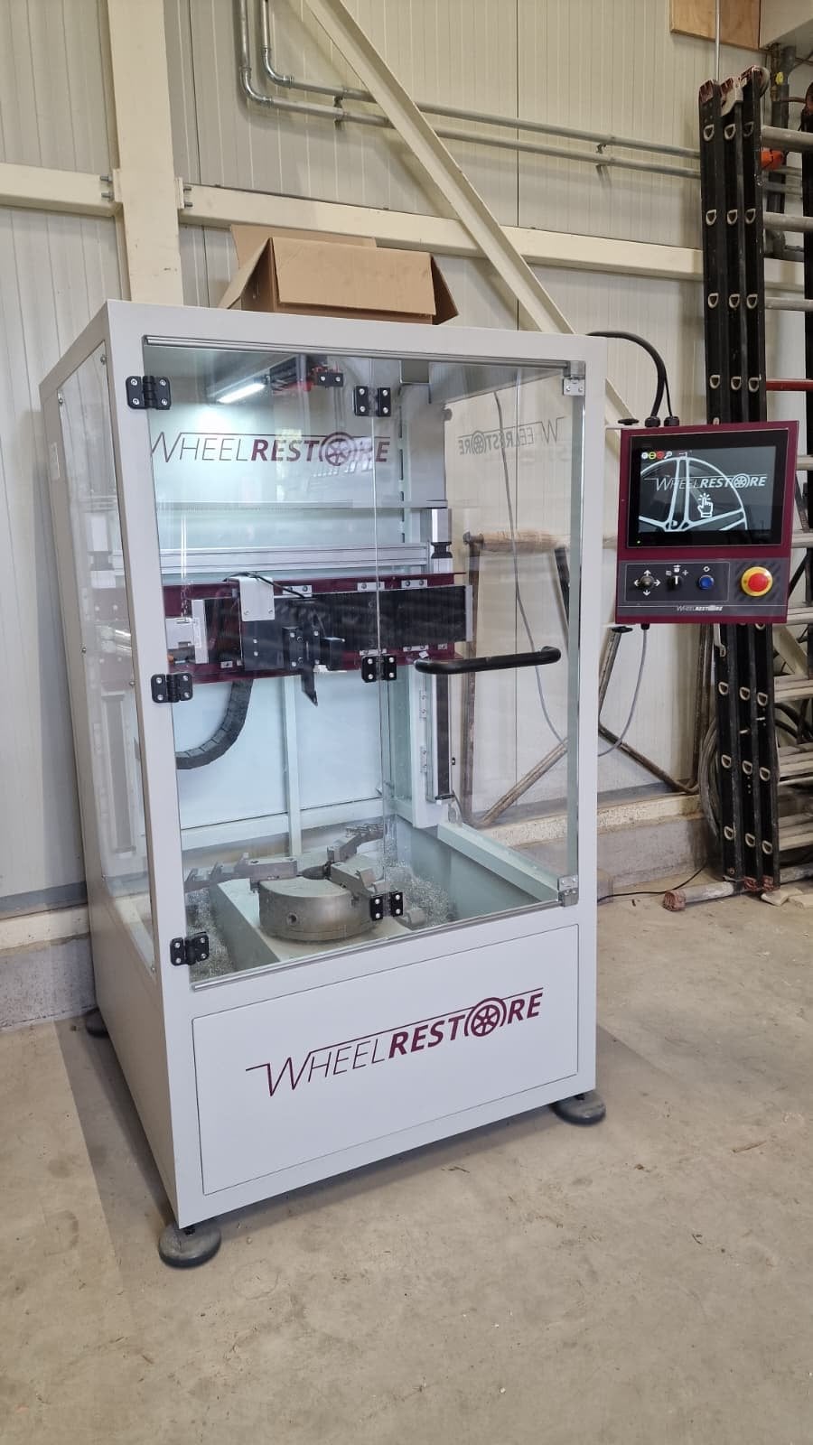 CNC diamond cut Wheel Restore Velgen draaibank  polijsten, Ophalen, Zo goed als nieuw