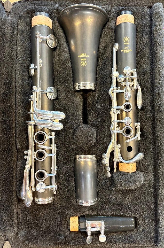 Yamaha klarinet YCL 255S Demo model., Bes-klarinet, Kunststof, Ophalen of Verzenden, Zo goed als nieuw