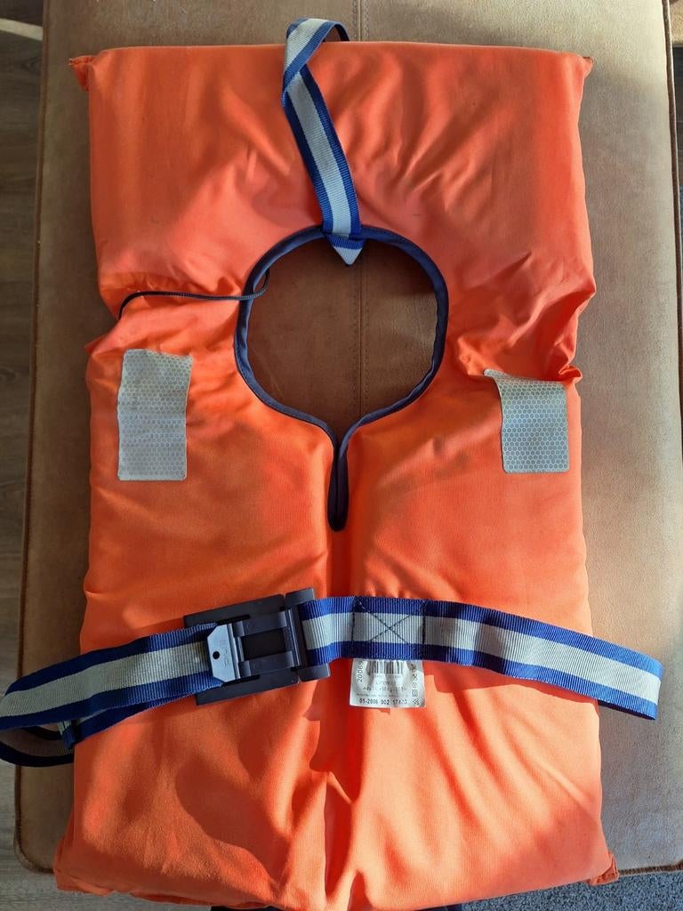 2x zwem/reddings vest voor kind en volwassene, Watersport en Boten, Watersportkleding, Ophalen of Verzenden, Gebruikt, Kind, Reddingsvest of Zwemvest